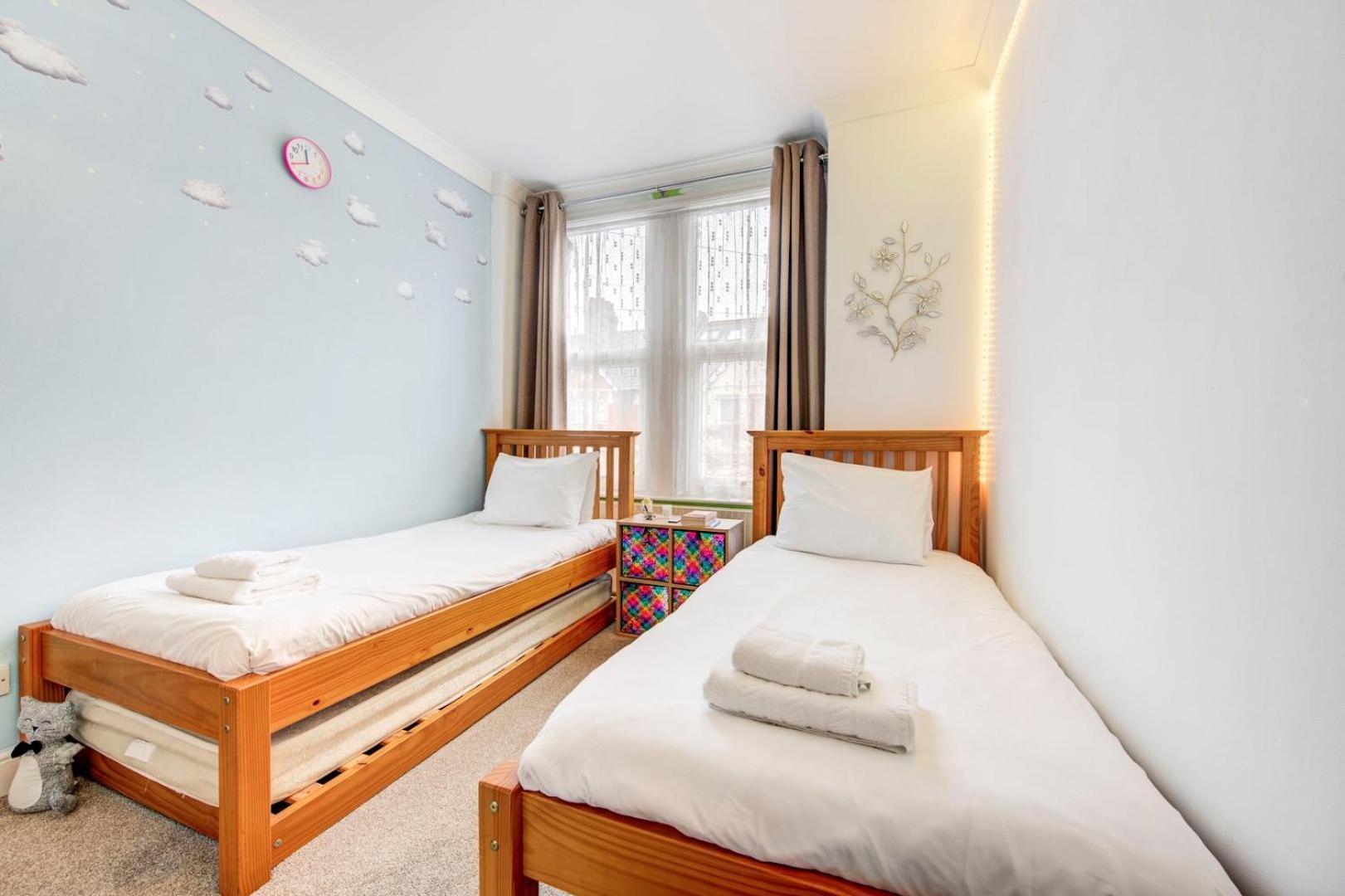 Guestready - Tranquility Near Shepherd'S Bush London Exteriör bild