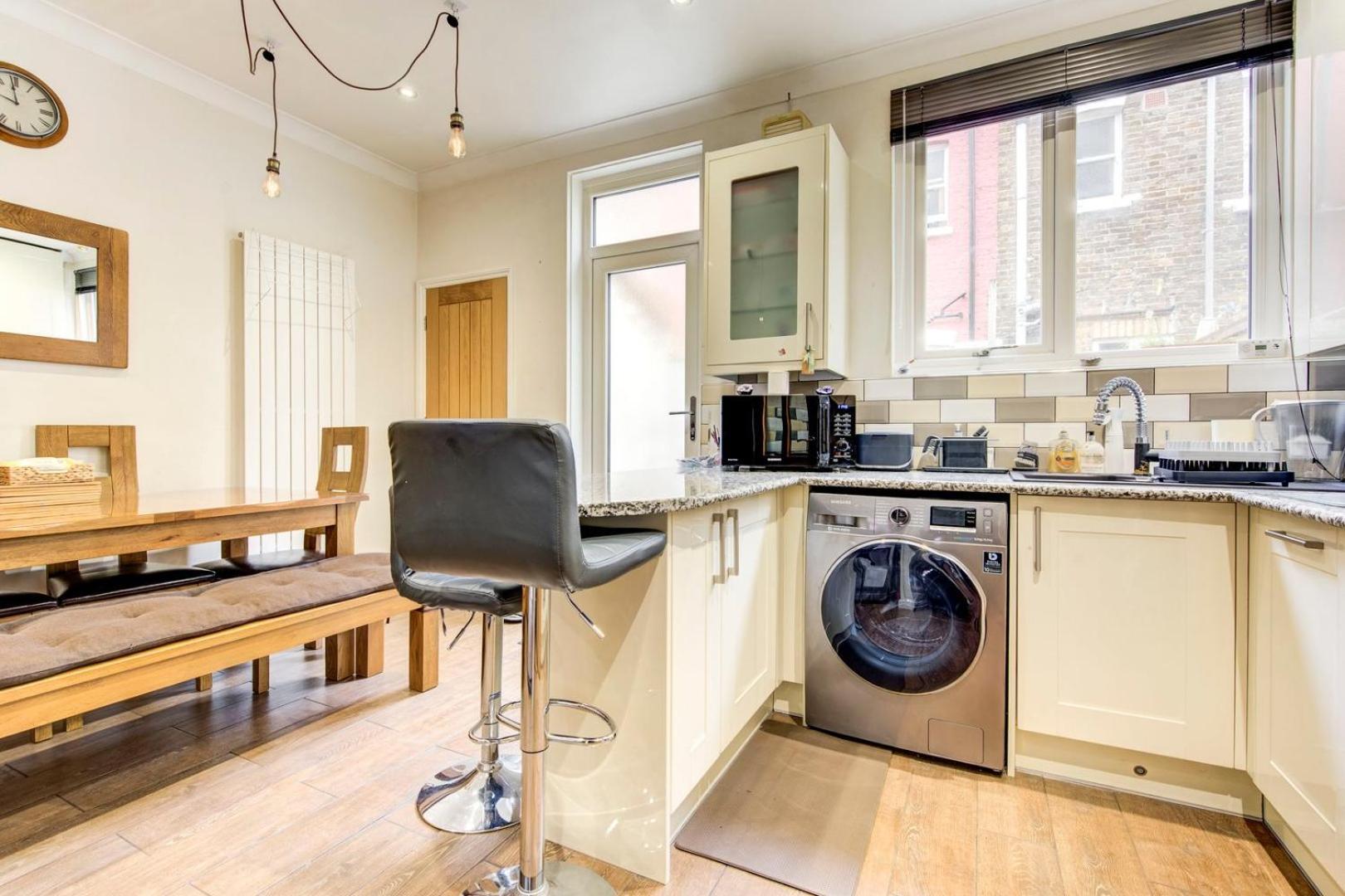 Guestready - Tranquility Near Shepherd'S Bush London Exteriör bild
