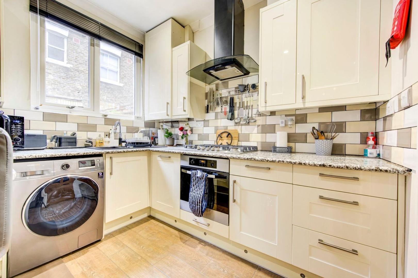 Guestready - Tranquility Near Shepherd'S Bush London Exteriör bild